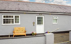 2 Black Horse Cottages