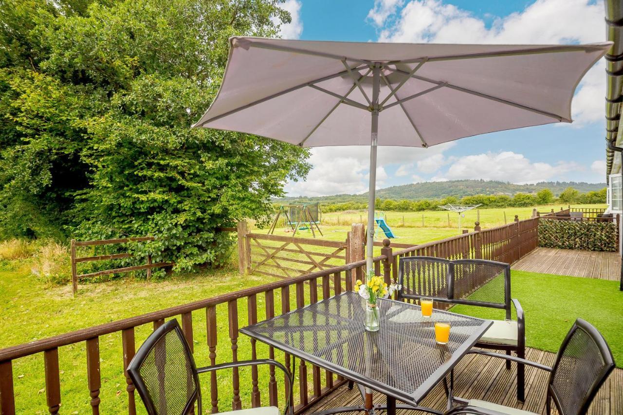 2 Black Horse Cottages Pentraeth Exterior photo